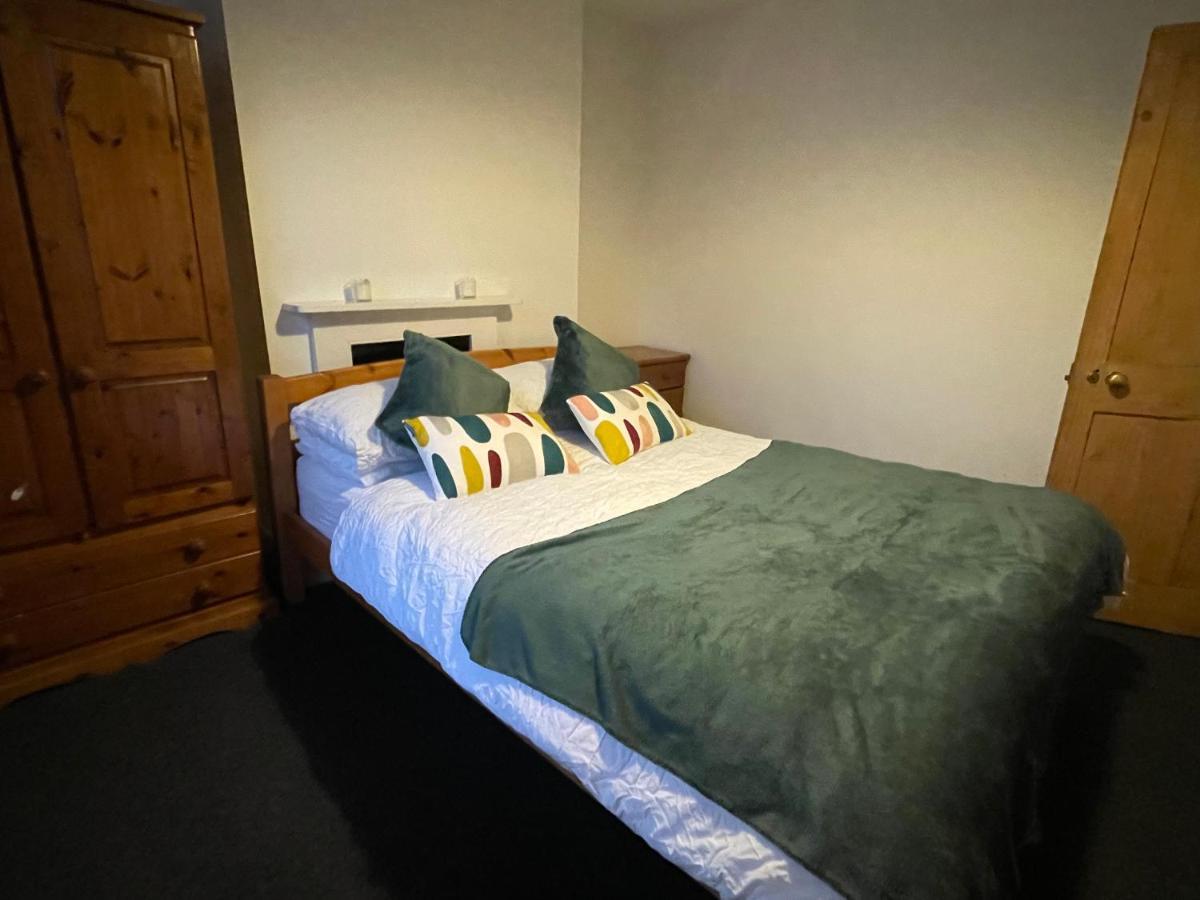 Cozy 3 Bedrooms Home Off Mill Road Sleep CBG Buitenkant foto